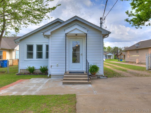 4168 E 1st Street, Tulsa, OK 74112