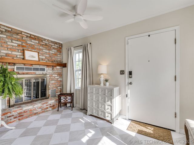 4168 E 1st Street, Tulsa, OK 74112