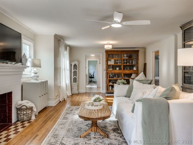 4168 E 1st Street, Tulsa, OK 74112