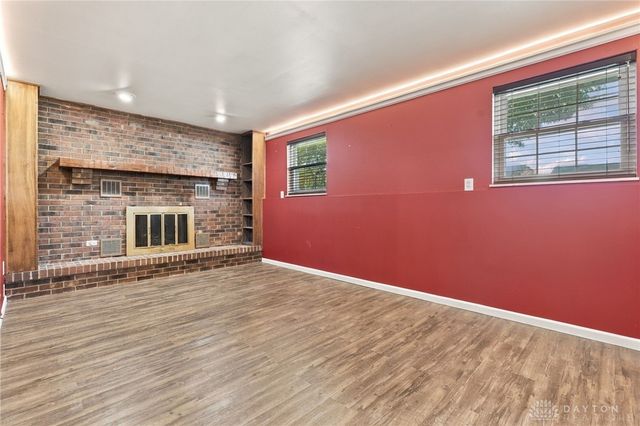562 Hathaway Trail, Tipp City, OH 45371