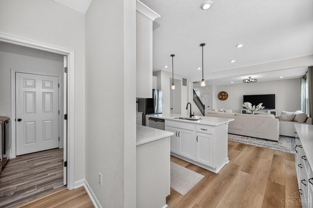 5068 Ross Ridge, South Lebanon, OH 45152