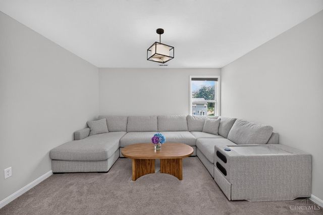 5068 Ross Ridge, South Lebanon, OH 45152
