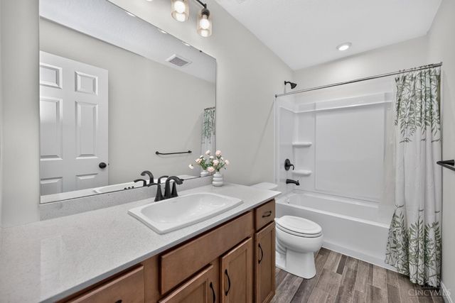 5068 Ross Ridge, South Lebanon, OH 45152