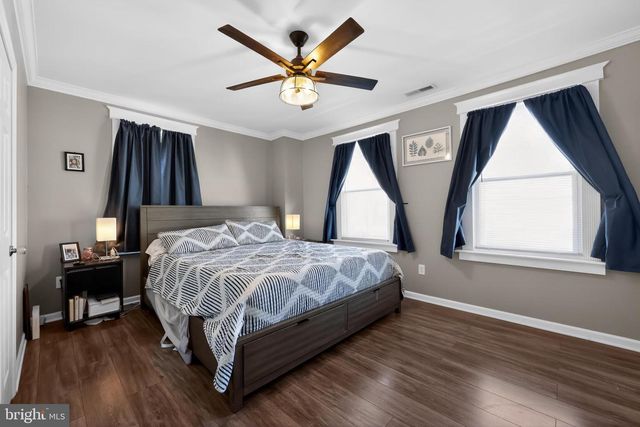 20 W PEARL ST, Burlington, NJ 08016