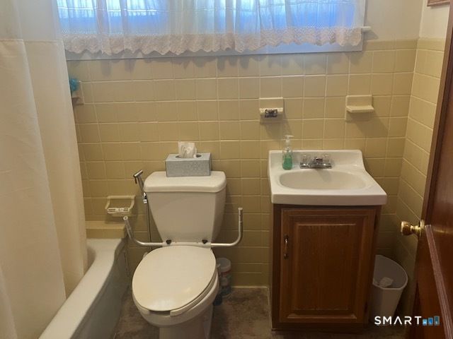 55 Pleasant Street, Manchester, CT 06040