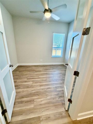 211 Darley Oak DR, Dripping Springs, TX 78620