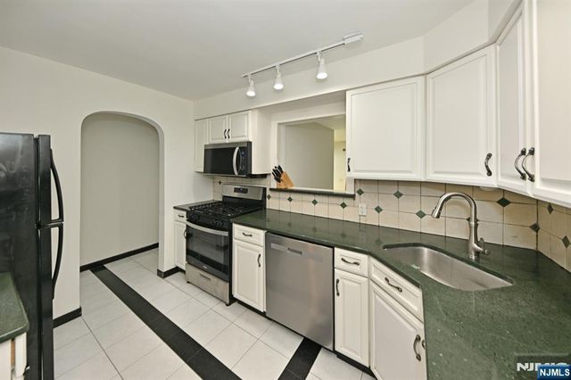 138 E Magnolia Avenue, Maywood, NJ 07607