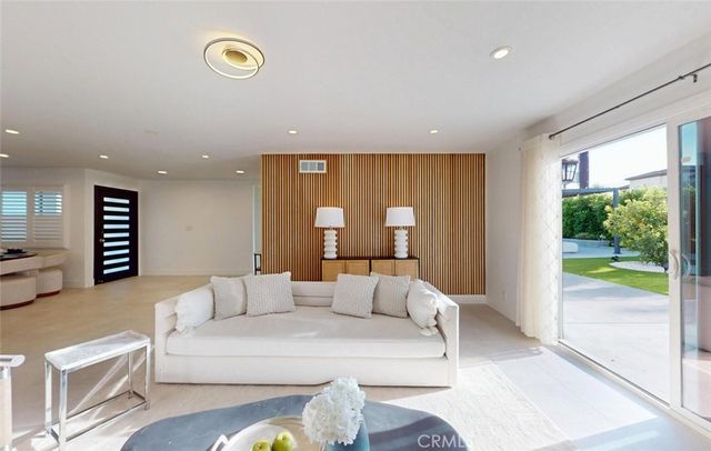 17541 SANTA CRISTOBAL, Fountain Valley, CA 92708