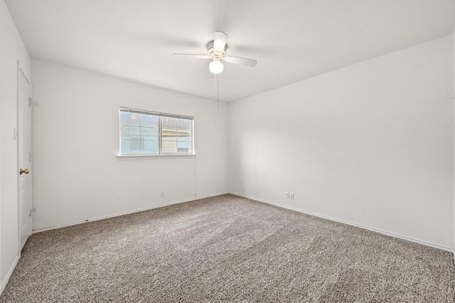 83 Elm Hill CT, San Marcos, TX 78666