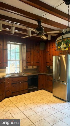 316 MARKET ST, Charlestown, MD 21914