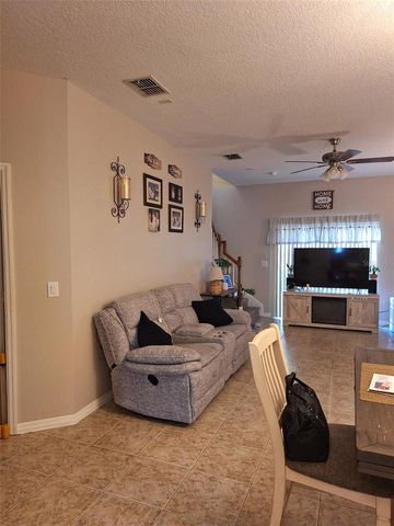 8520 BROKEN WILLOW COURT, Tampa, FL 33647