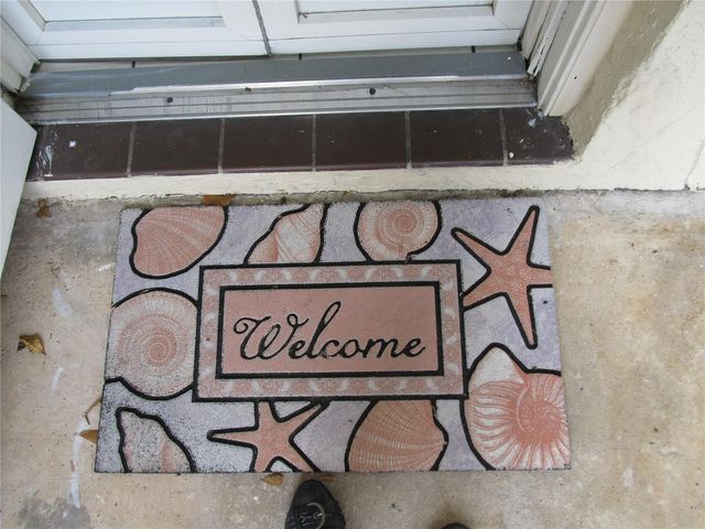 7050 W COUNTRY CLUB DRIVE N 10-A, Sarasota, FL 34243