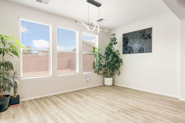 3206 Martuni Street SE, Rio Rancho, NM 87124
