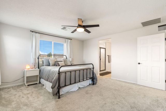 3206 Martuni Street SE, Rio Rancho, NM 87124