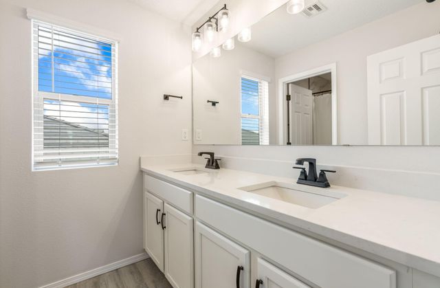 3206 Martuni Street SE, Rio Rancho, NM 87124