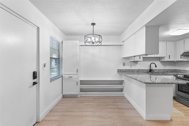 555 62ND STREET S 106, St Petersburg, FL 33707