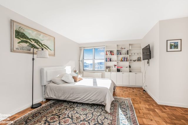 2500 Johnson Ave Apt 5F, New York City, NY 10463