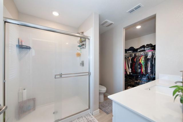 2249 Comstock Ln, Lincoln, CA 95648