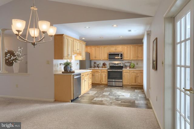 36 ROSEMONT DR, Myerstown, PA 17067