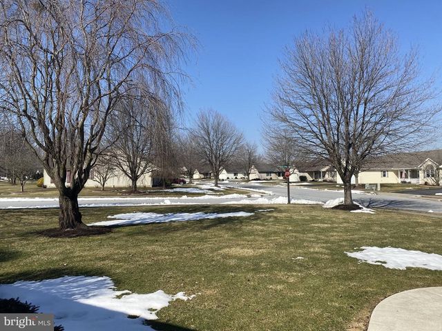 36 ROSEMONT DR, Myerstown, PA 17067