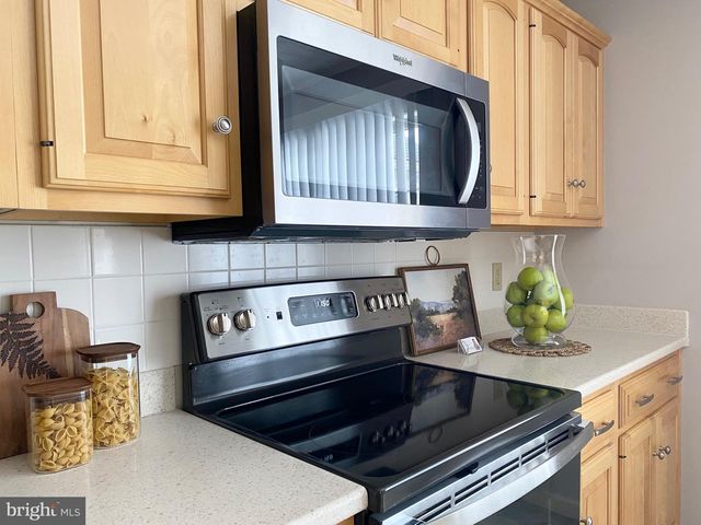 36 ROSEMONT DR, Myerstown, PA 17067