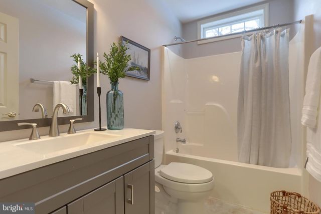 36 ROSEMONT DR, Myerstown, PA 17067