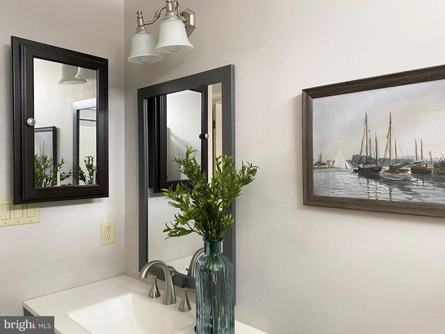 36 ROSEMONT DR, Myerstown, PA 17067