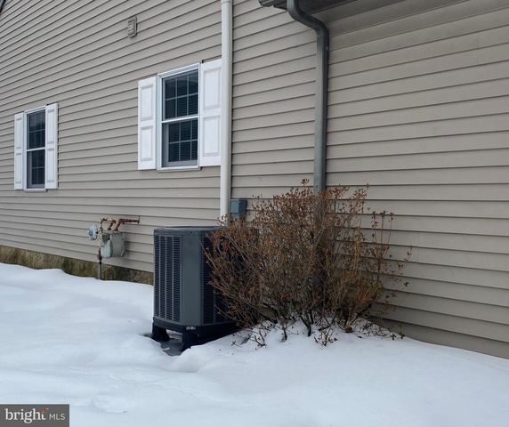 36 ROSEMONT DR, Myerstown, PA 17067