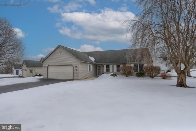 36 ROSEMONT DR, Myerstown, PA 17067