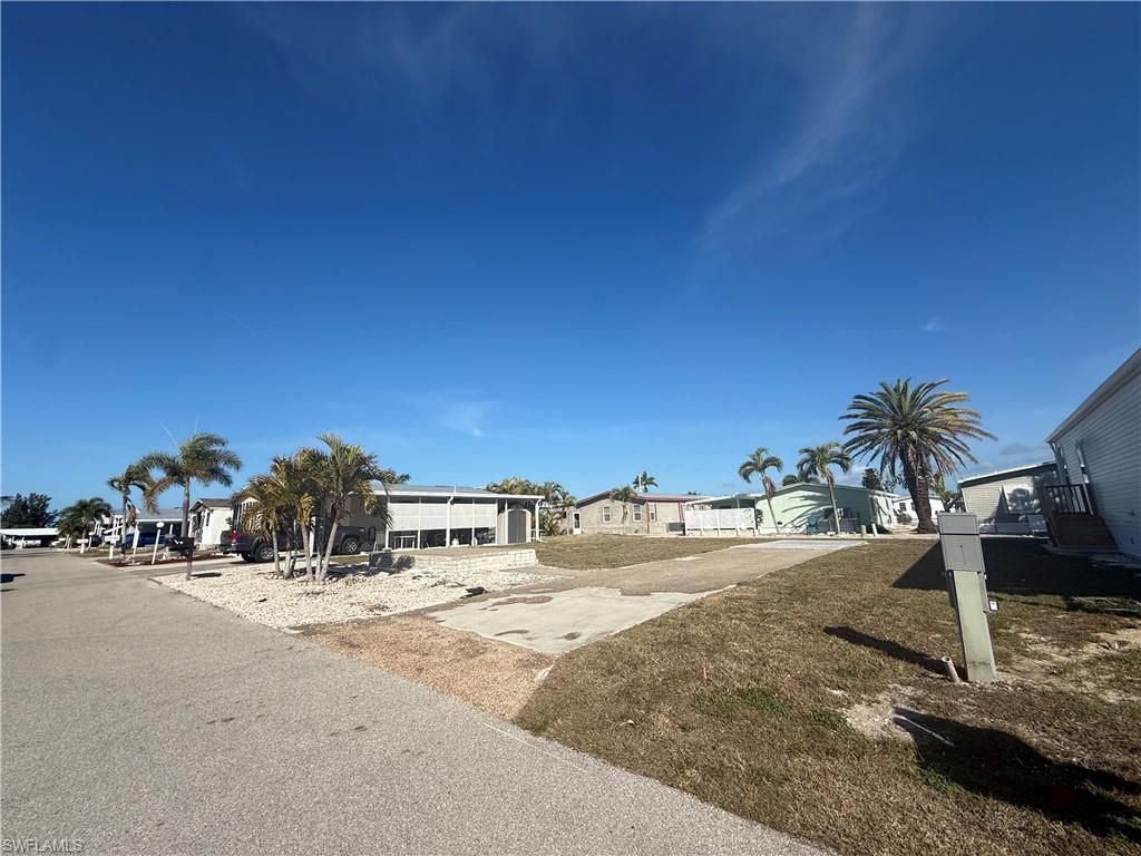 4914 Needle Fish LN, ST. JAMES CITY, FL 33956 — photo 3