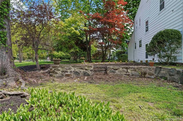 4 Abington Avenue, Ardsley, NY 10502