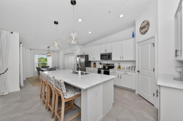 17470 OPAL SAND DRIVE 203, Venice, FL 34293