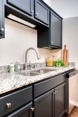 9600 Royal Lane 302, Dallas, TX 75243