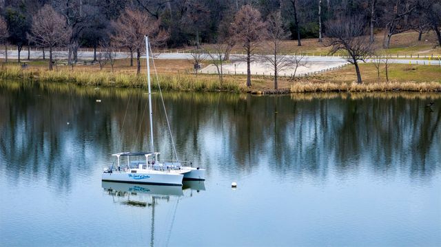 9600 Royal Lane 302, Dallas, TX 75243