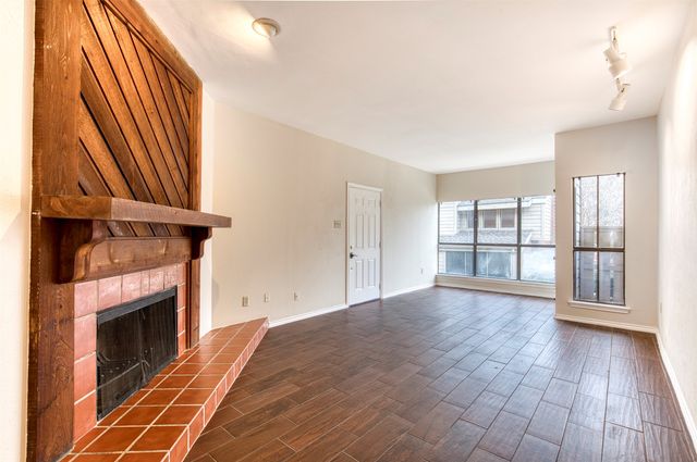 9600 Royal Lane 302, Dallas, TX 75243