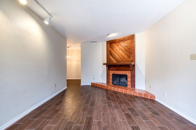 9600 Royal Lane 302, Dallas, TX 75243