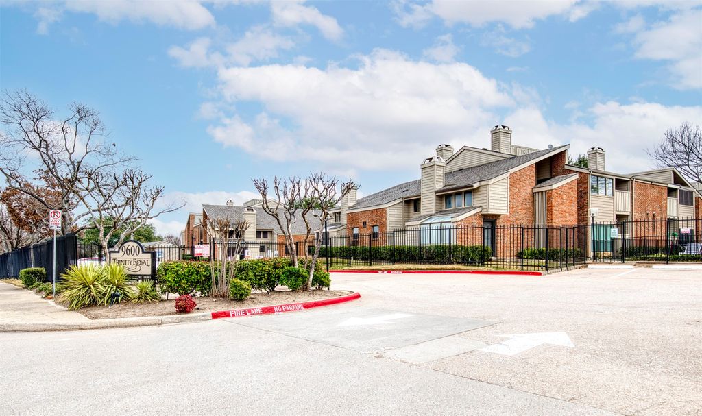 9600 Royal Lane 302, Dallas, TX 75243