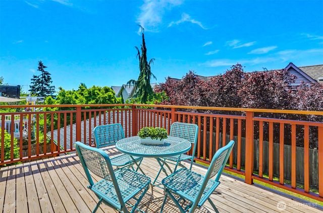 4317 Phinney Avenue N, Seattle, WA 98103