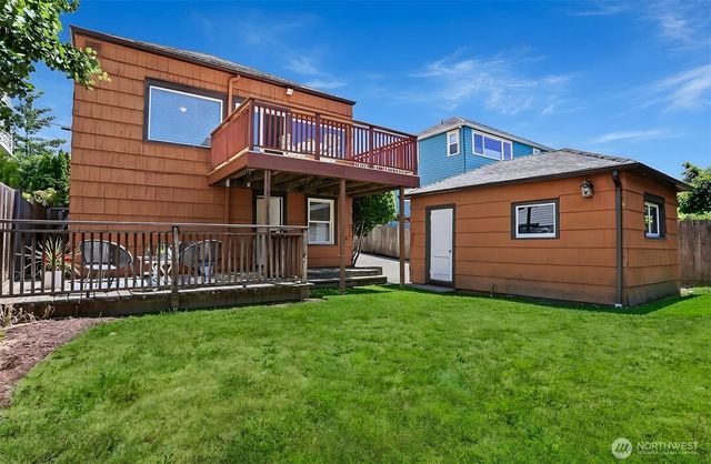 4317 Phinney Avenue N, Seattle, WA 98103
