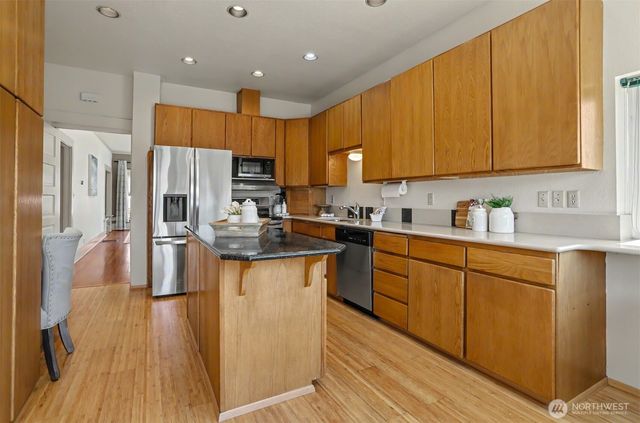 4317 Phinney Avenue N, Seattle, WA 98103
