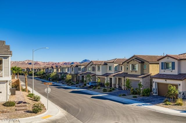 275 Callen Falls Avenue 2125, Henderson, NV 89011