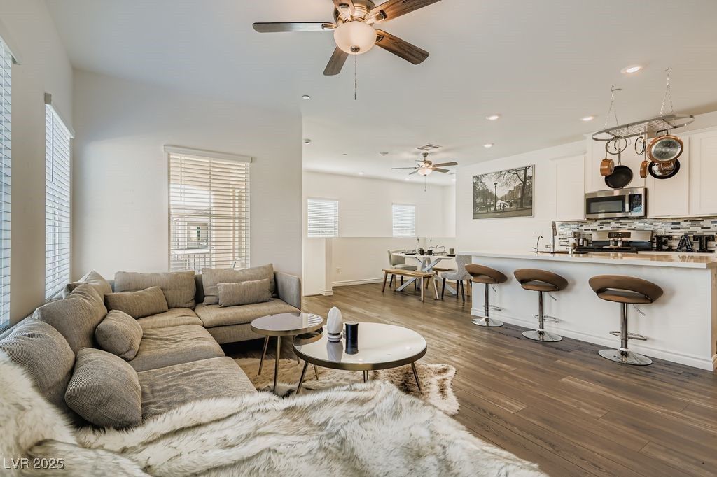 275 Callen Falls Avenue 2125, Henderson, NV 89011