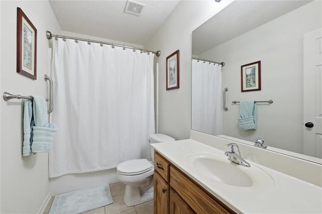 1021 Bristol Drive, Raymore, MO 64083