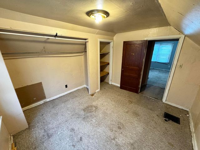 1176 Duxberry Avenue, Columbus, OH 43211