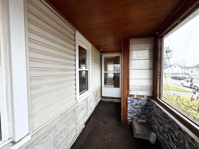 1176 Duxberry Avenue, Columbus, OH 43211