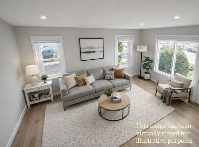 1176 Duxberry Avenue, Columbus, OH 43211