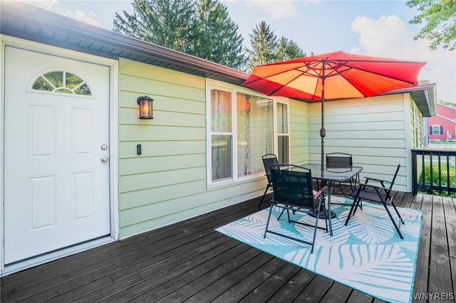 4762 South Ayers Road, Newstead, NY 14001