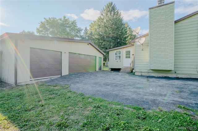 4762 South Ayers Road, Newstead, NY 14001