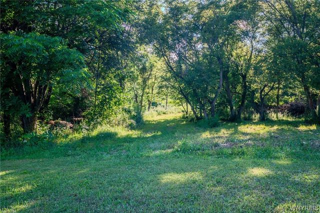 4762 South Ayers Road, Newstead, NY 14001