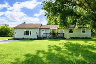 4762 South Ayers Road, Newstead, NY 14001